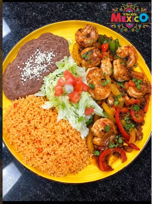 Fresh flavors, made with care · Tacos México